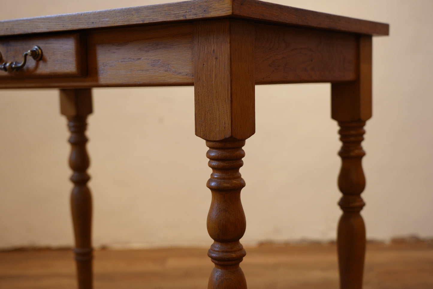 タイルトップテーブル　F372