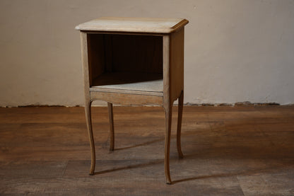 ナイトキャビネット　F376