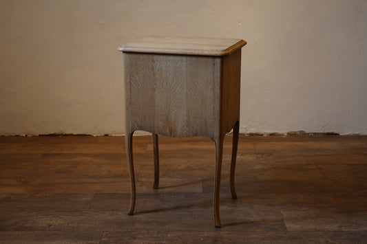 ナイトキャビネット　F376