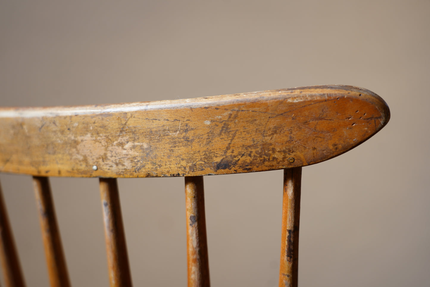 スポークバックチェア　F377