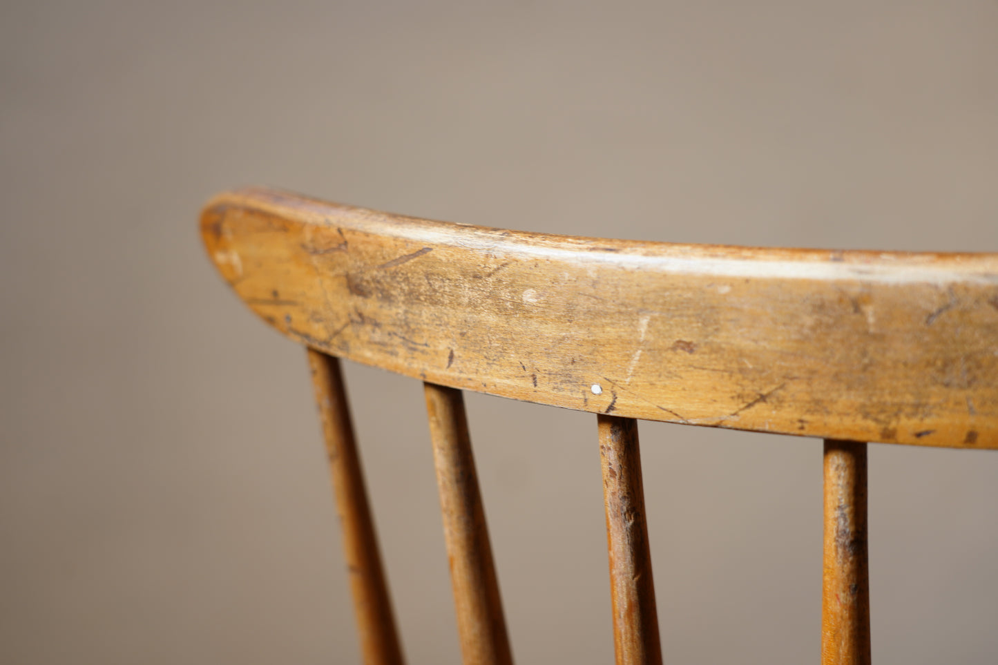 スポークバックチェア　F377