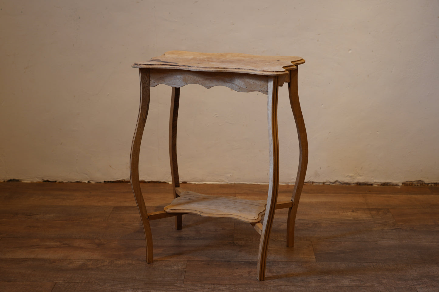 サイドテーブル　F378