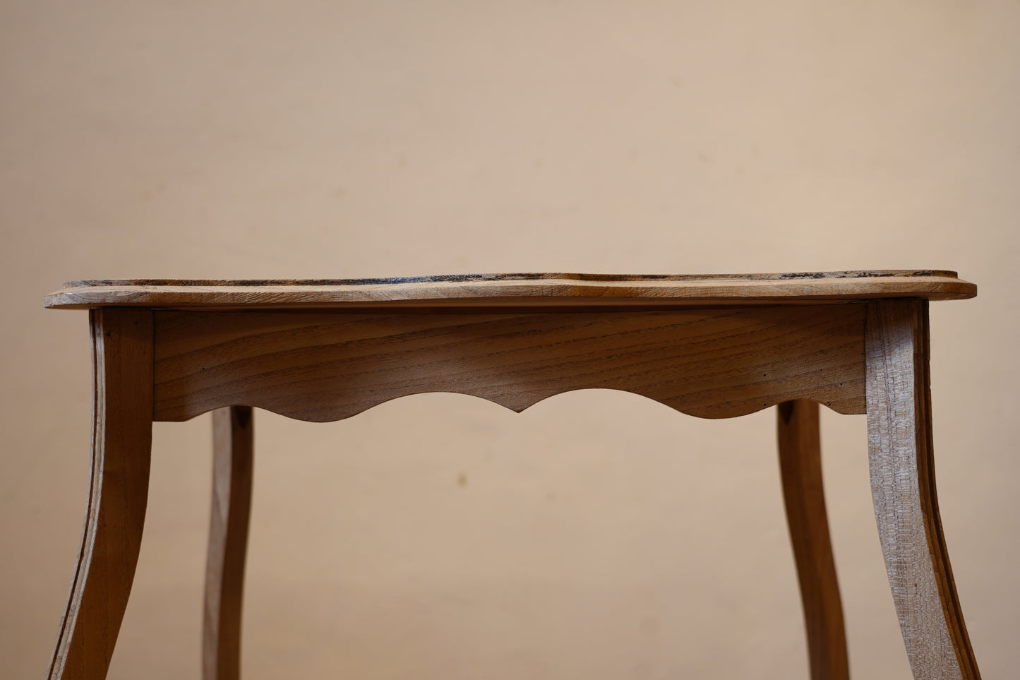 サイドテーブル　F378