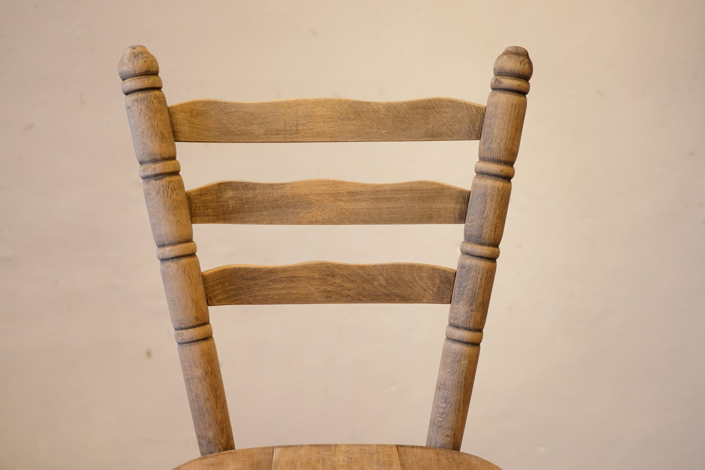 ハイチェア　F383