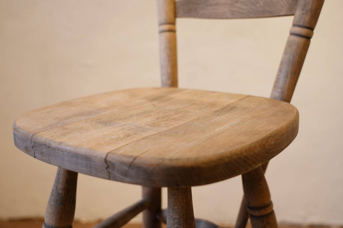 ハイチェア　F383