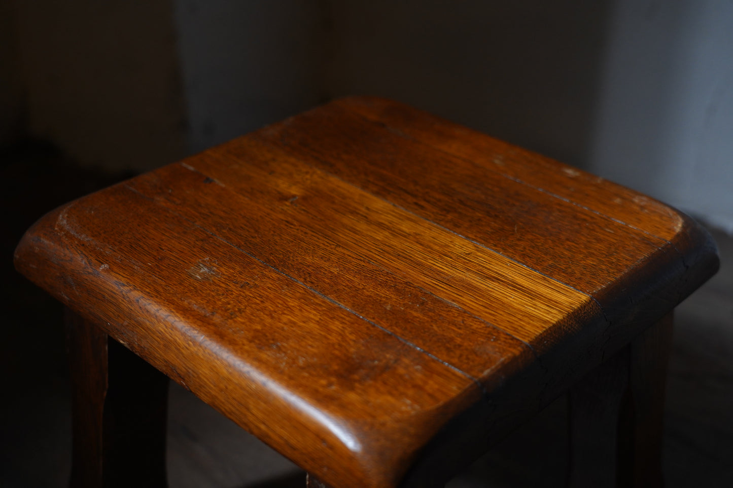 サイドテーブル　F391