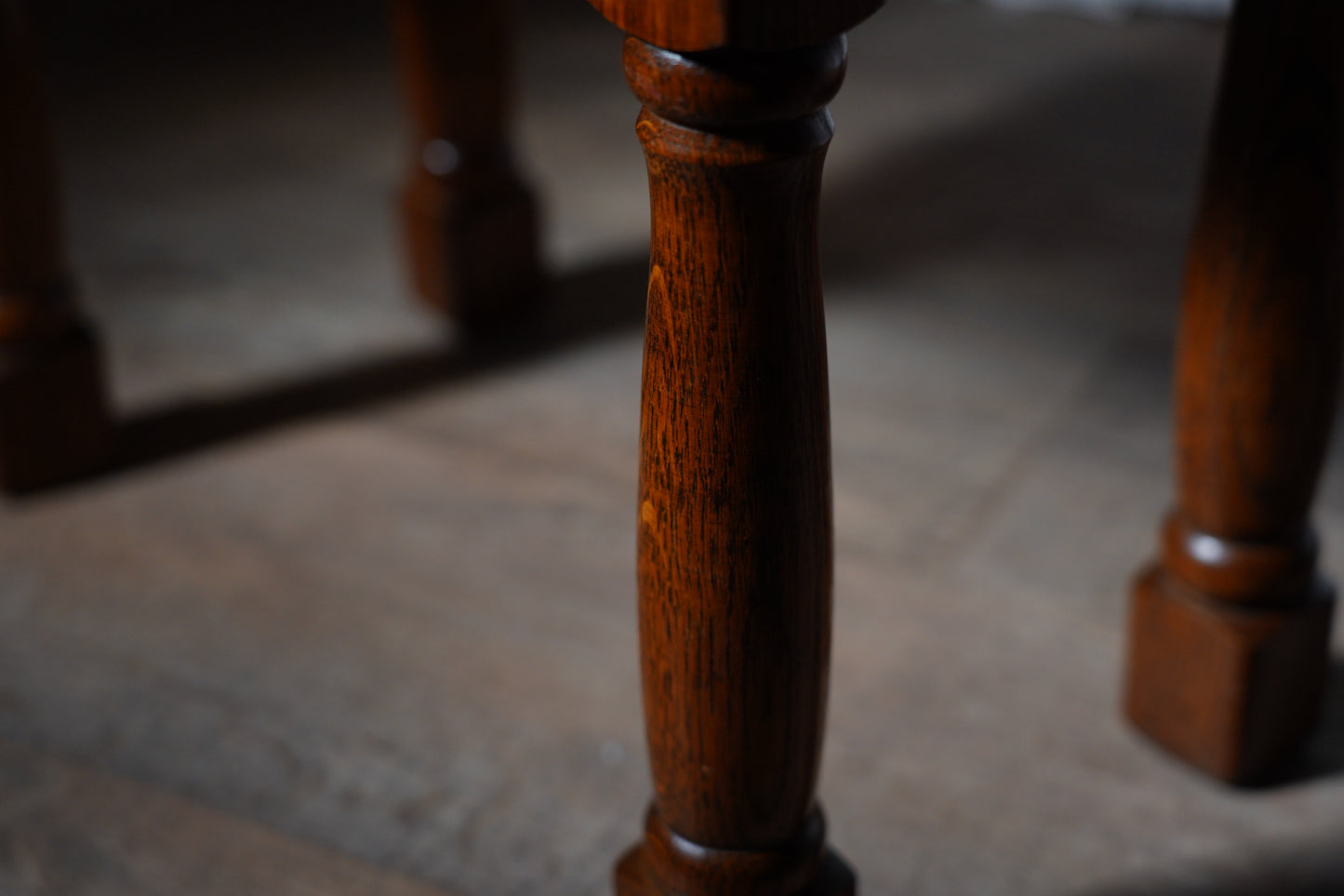 サイドテーブル　F393