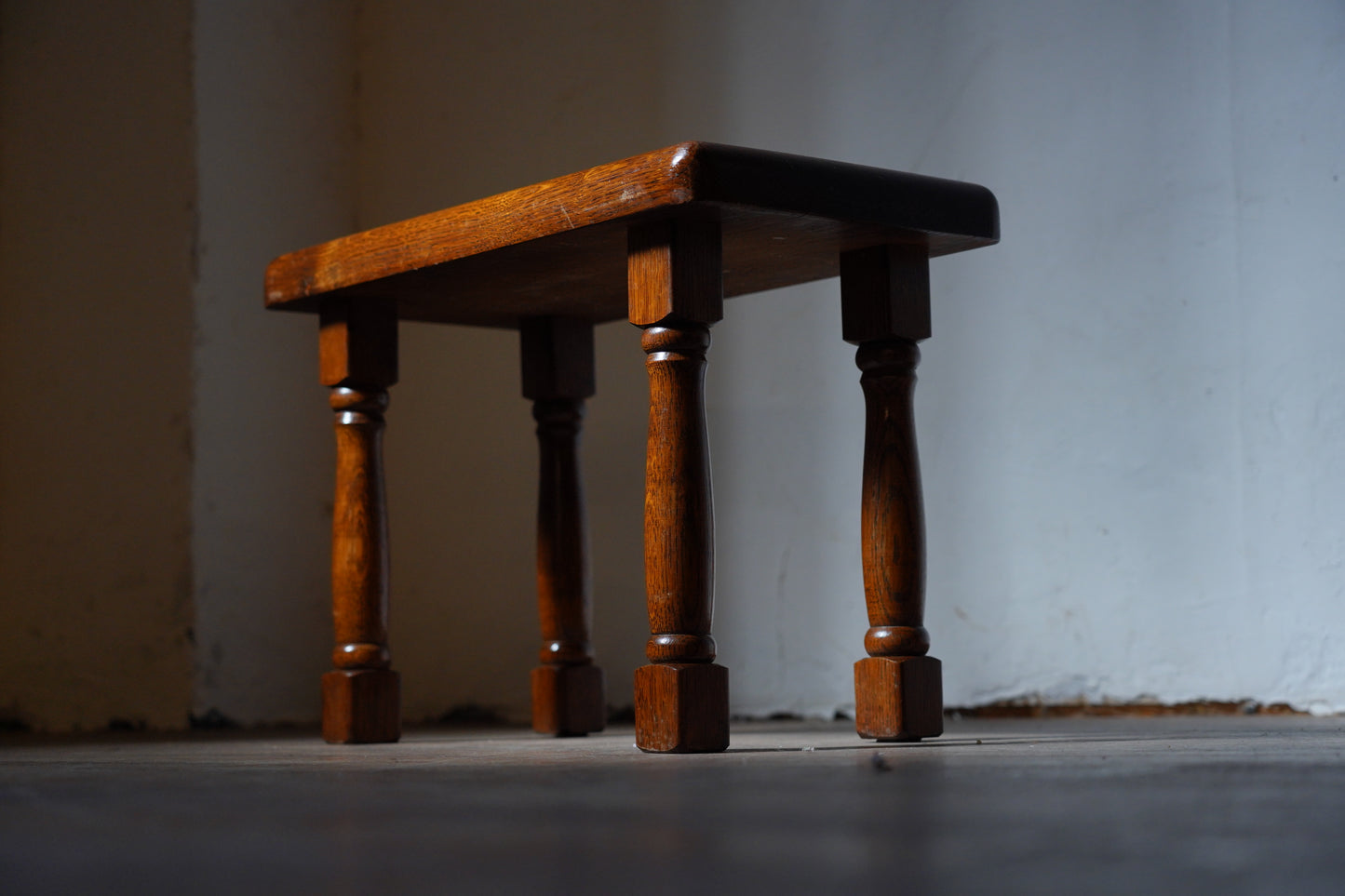 サイドテーブル　F393