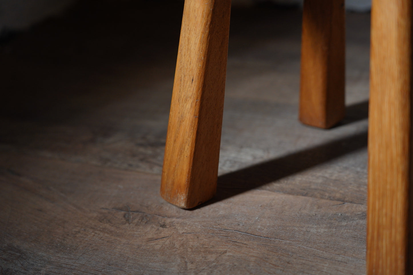 サイドテーブル　F394