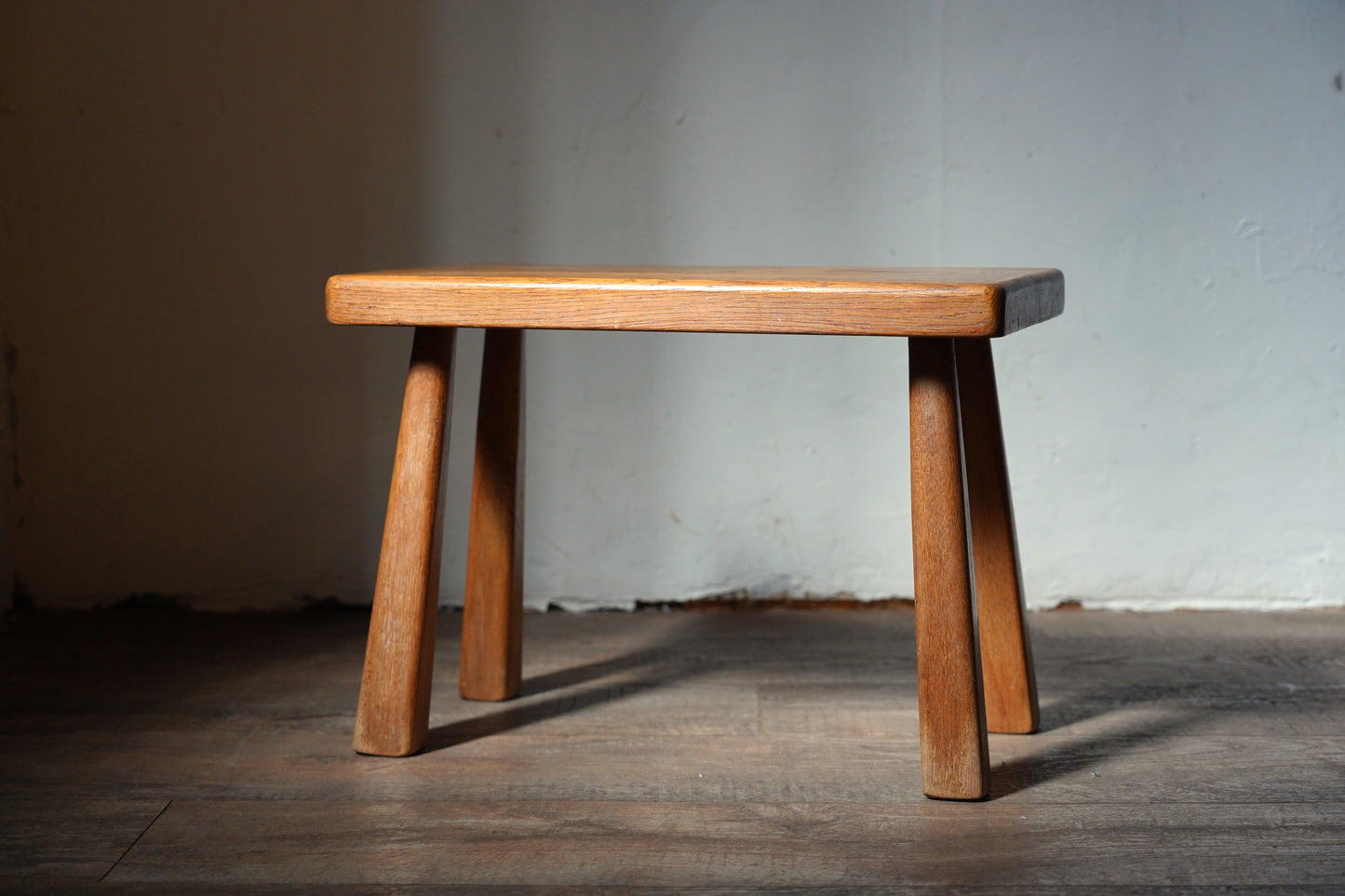 サイドテーブル　F395