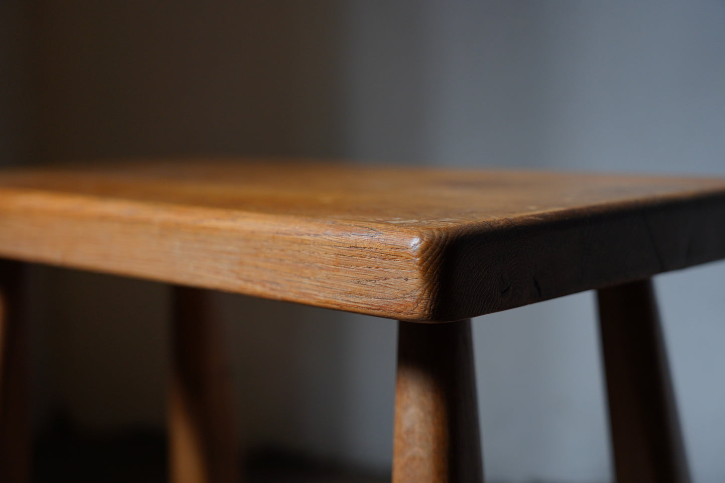 サイドテーブル　F395