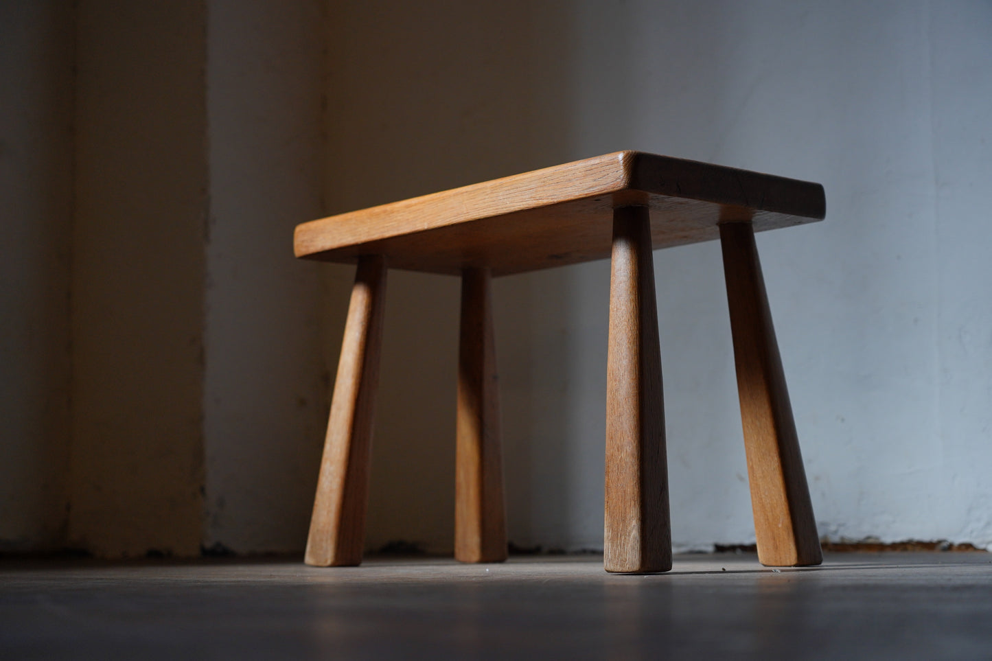 サイドテーブル　F395