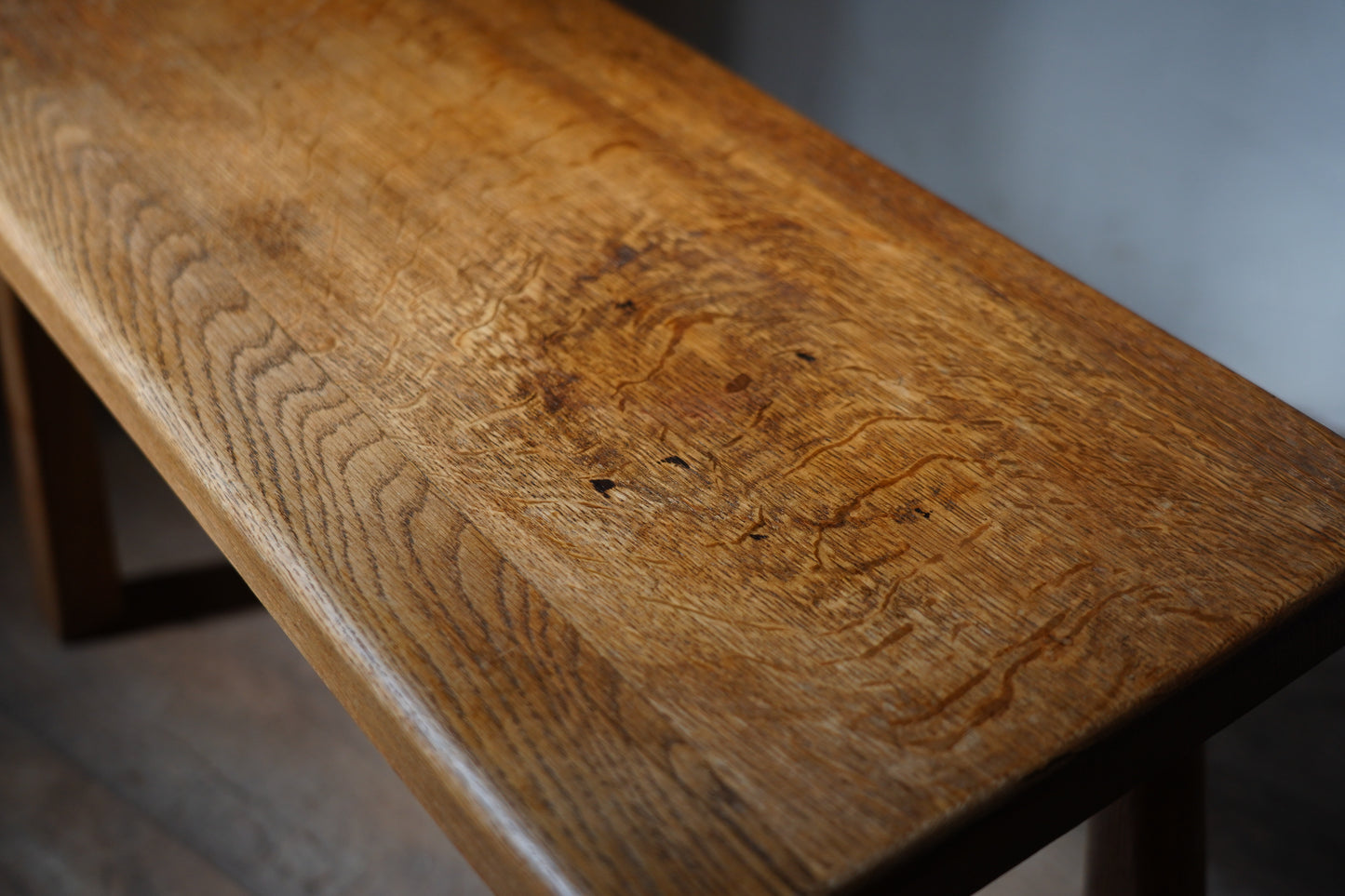 サイドテーブル　F396