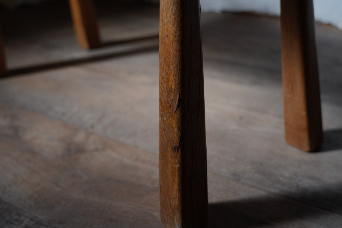 サイドテーブル　F396