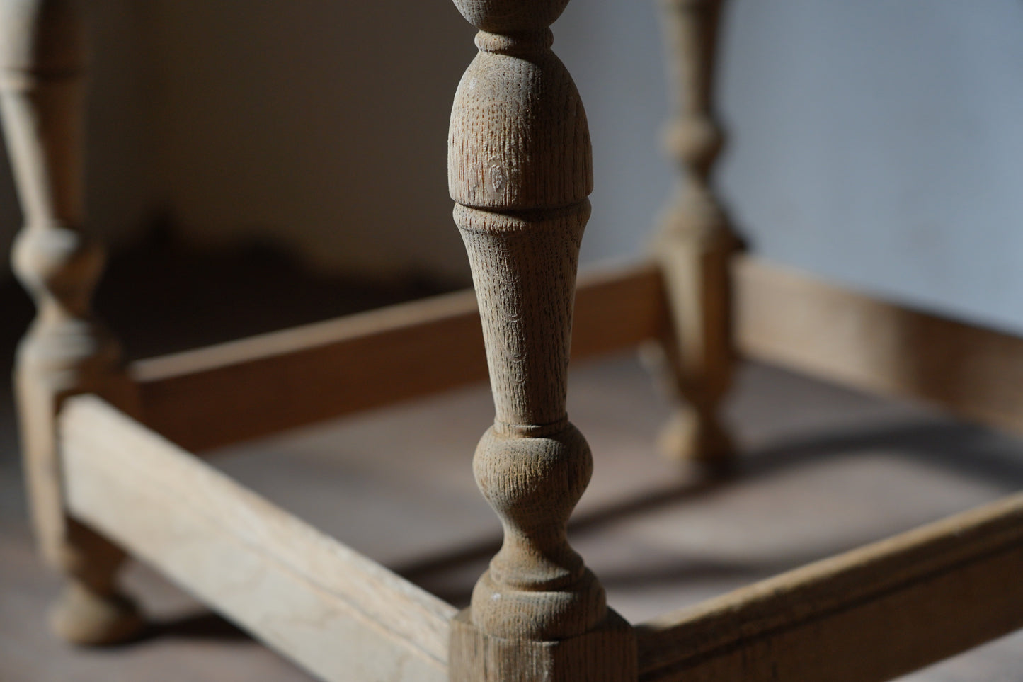 サイドテーブル　F397