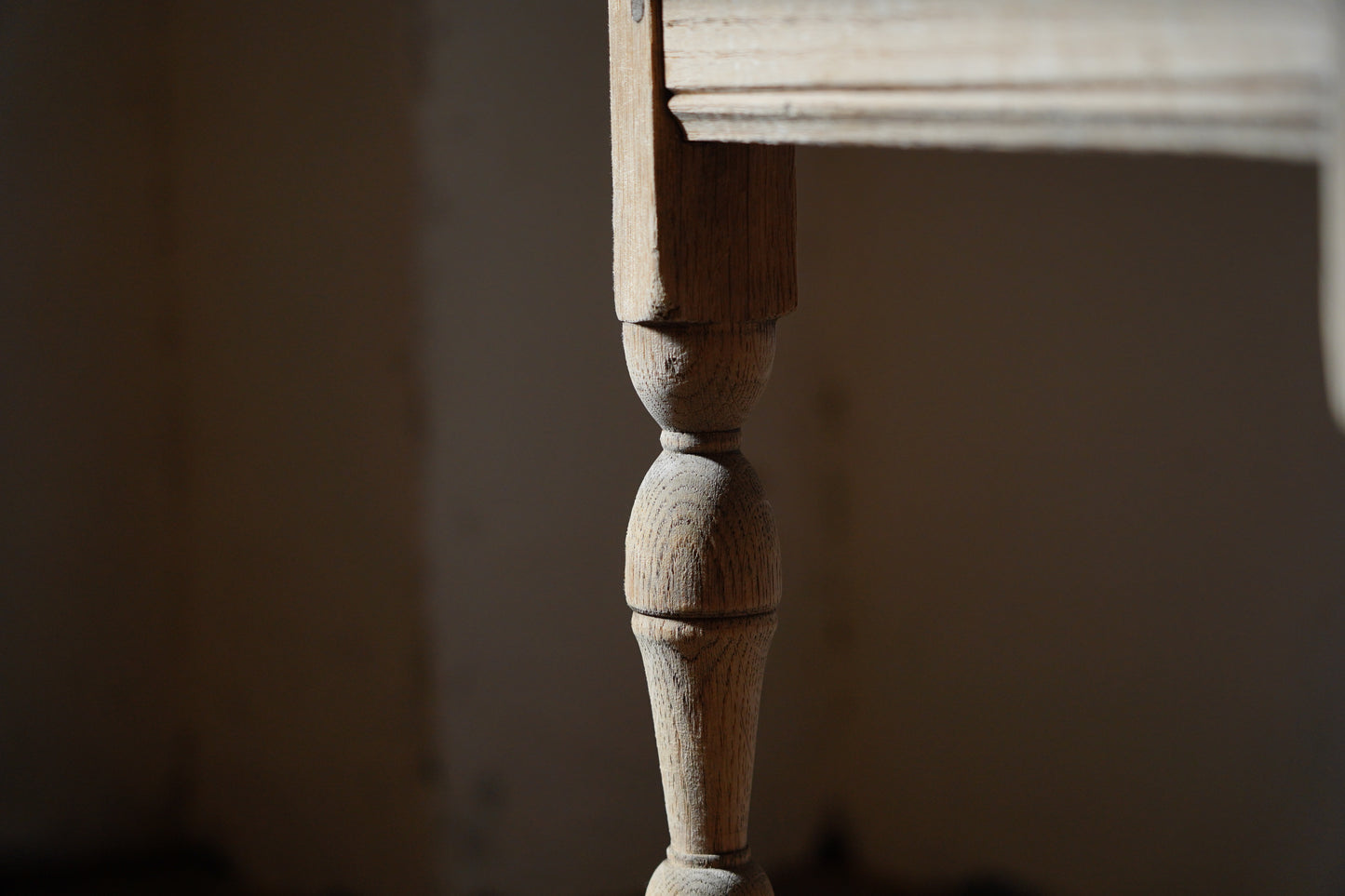 サイドテーブル　F397