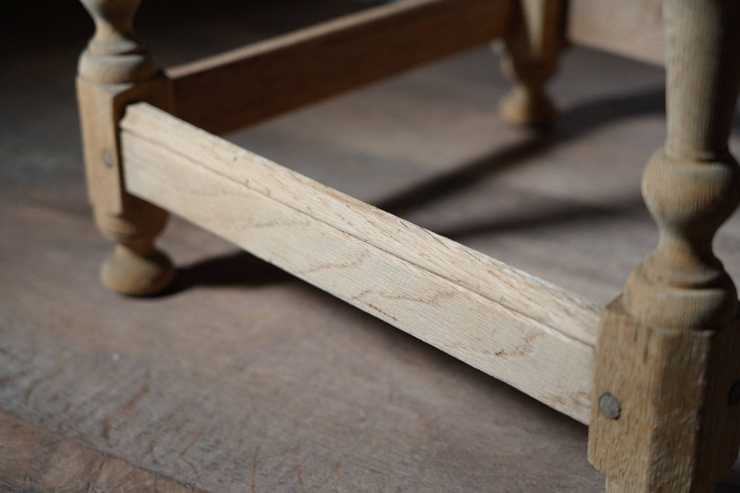 サイドテーブル　F397