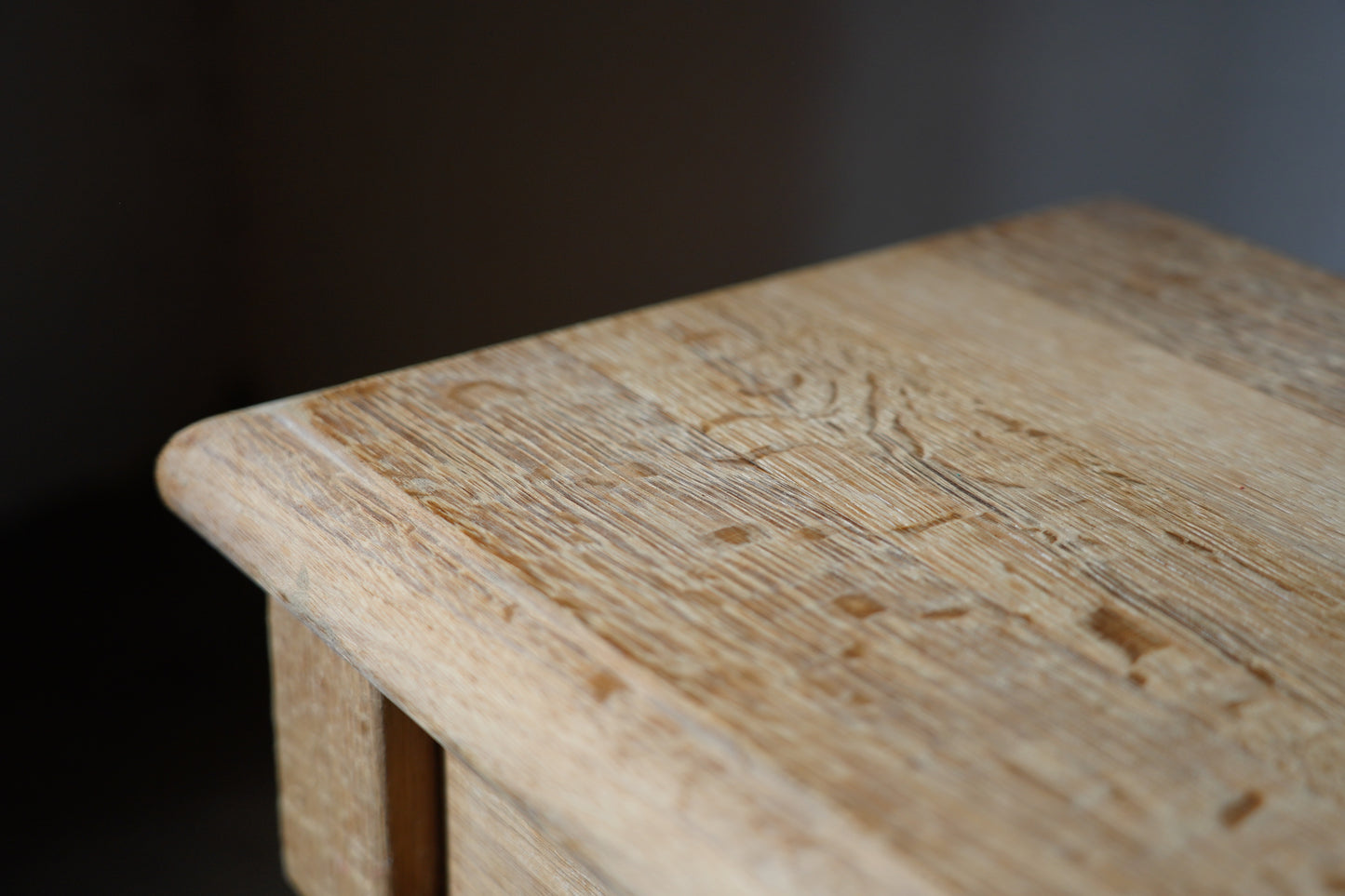 サイドテーブル　F398