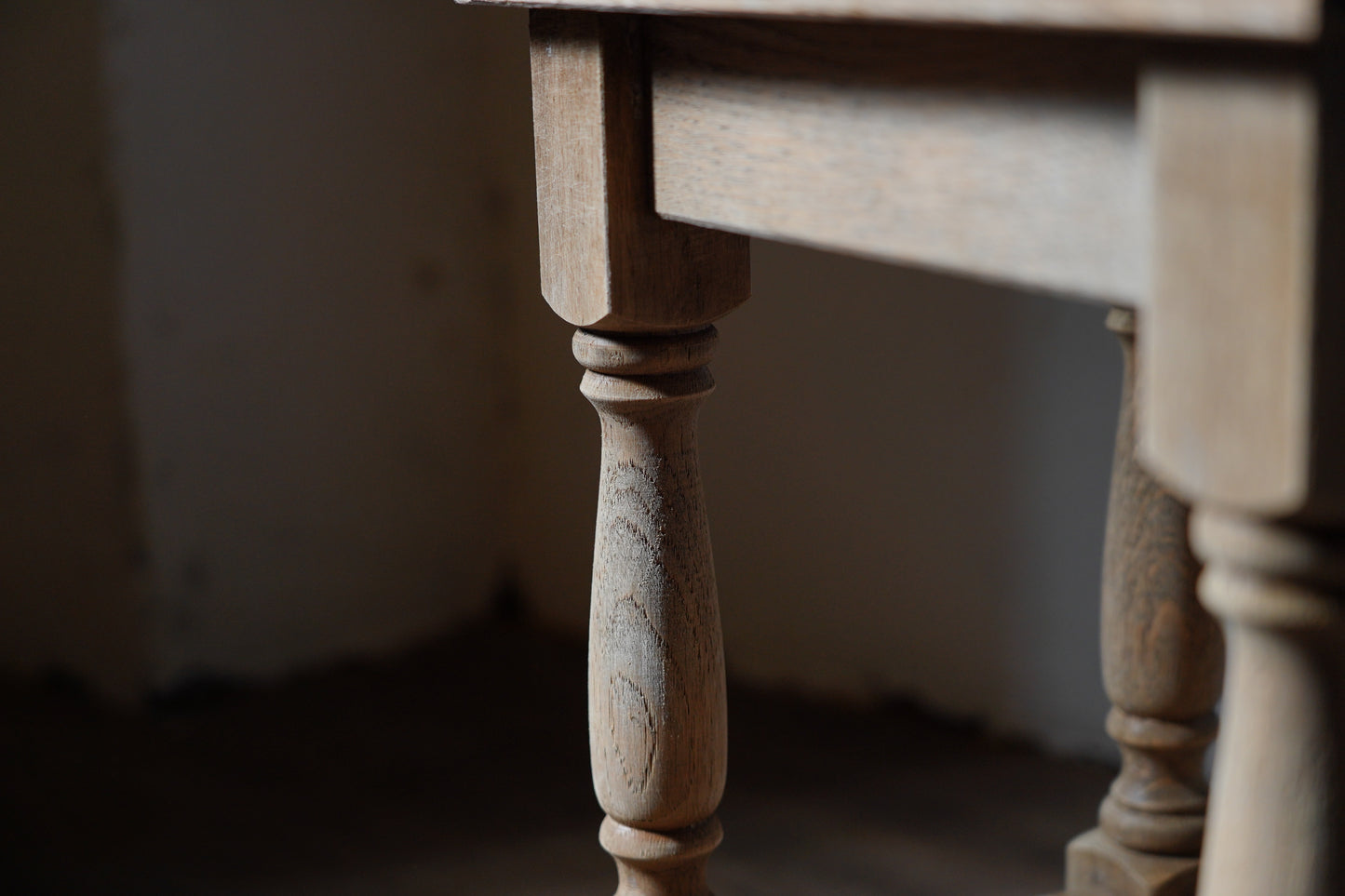 サイドテーブル　F399