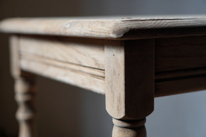 サイドテーブル　F400