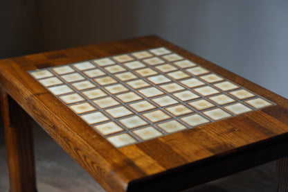 タイルトップサイドテーブル　F403