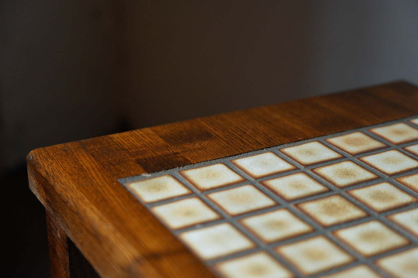 タイルトップサイドテーブル　F403