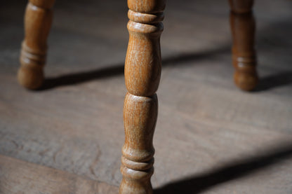 オクトゴナル　スツール　F404