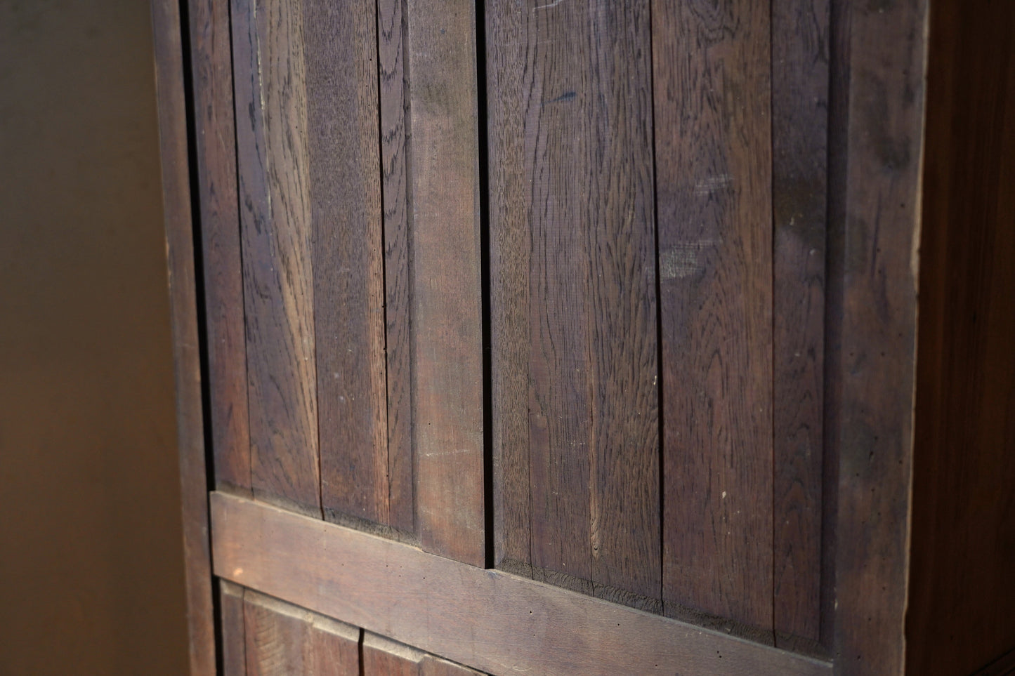 キャビネット　F408