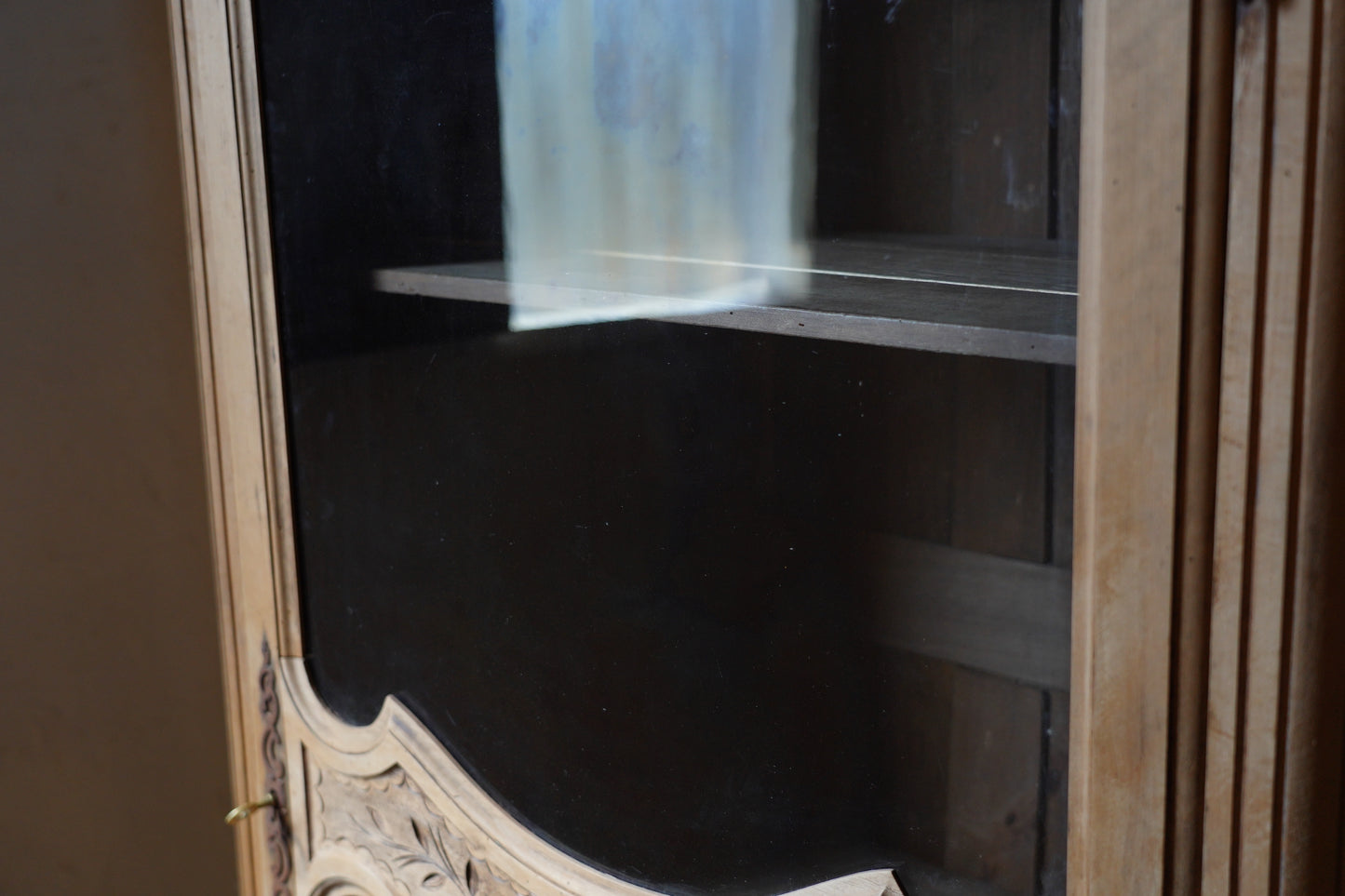 キャビネット　F408