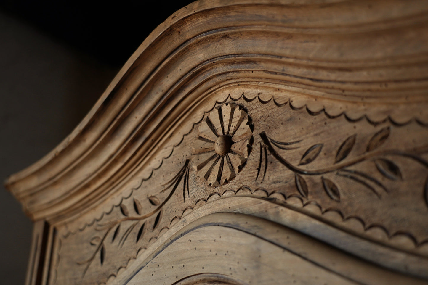 キャビネット　F408