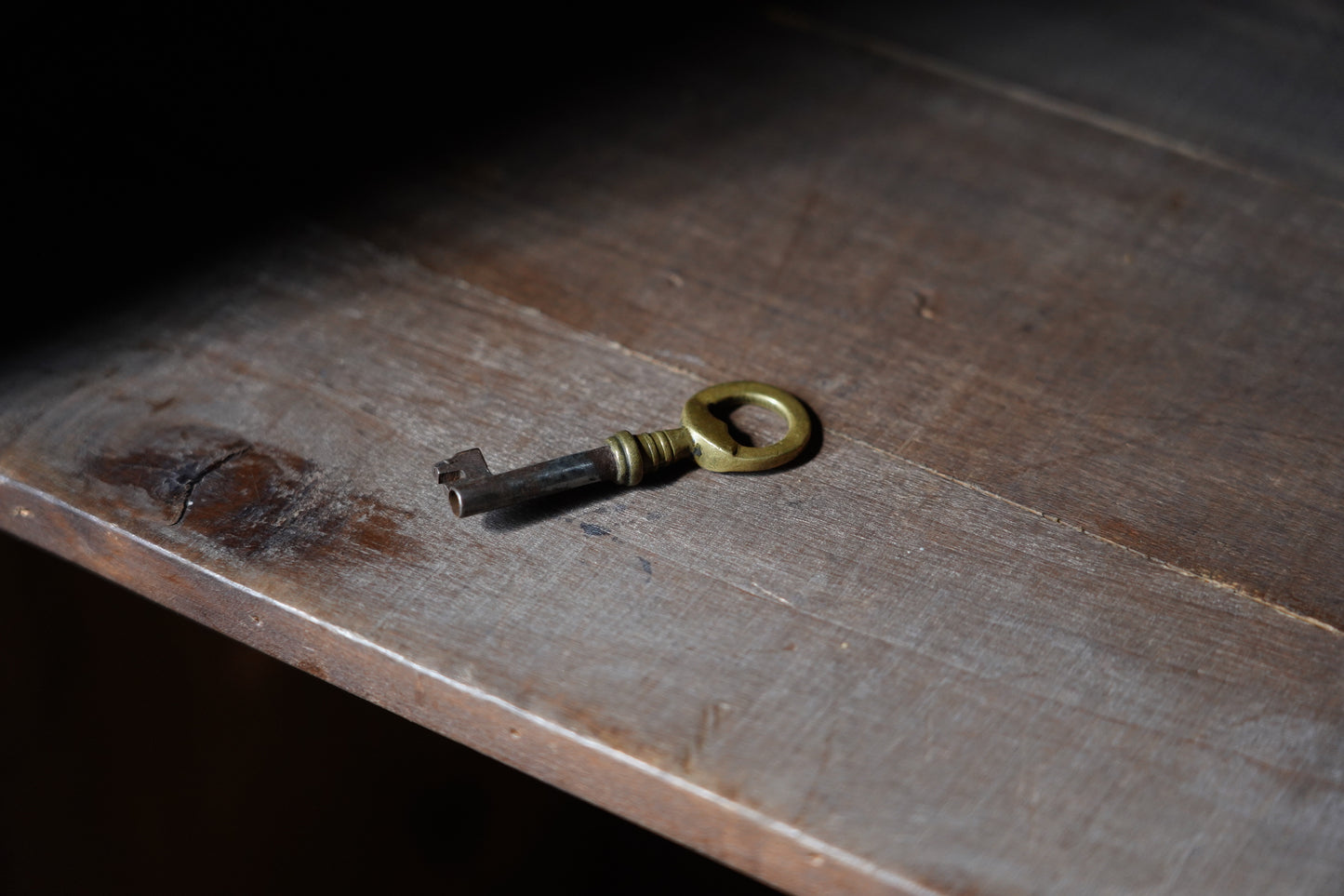 キャビネット　F408