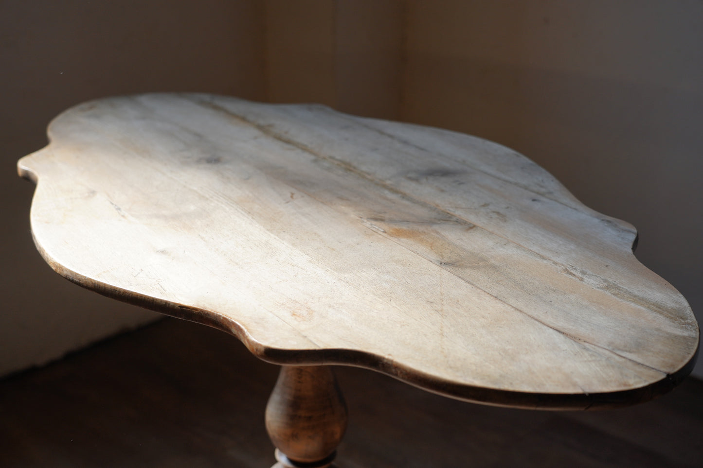 カフェテーブル　F416