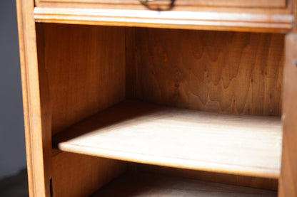 キャビネット　F422　